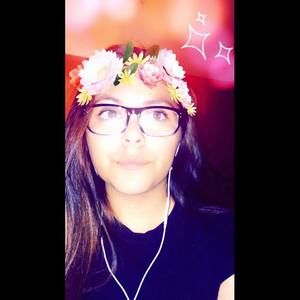 Meet your Posher, Vanessa